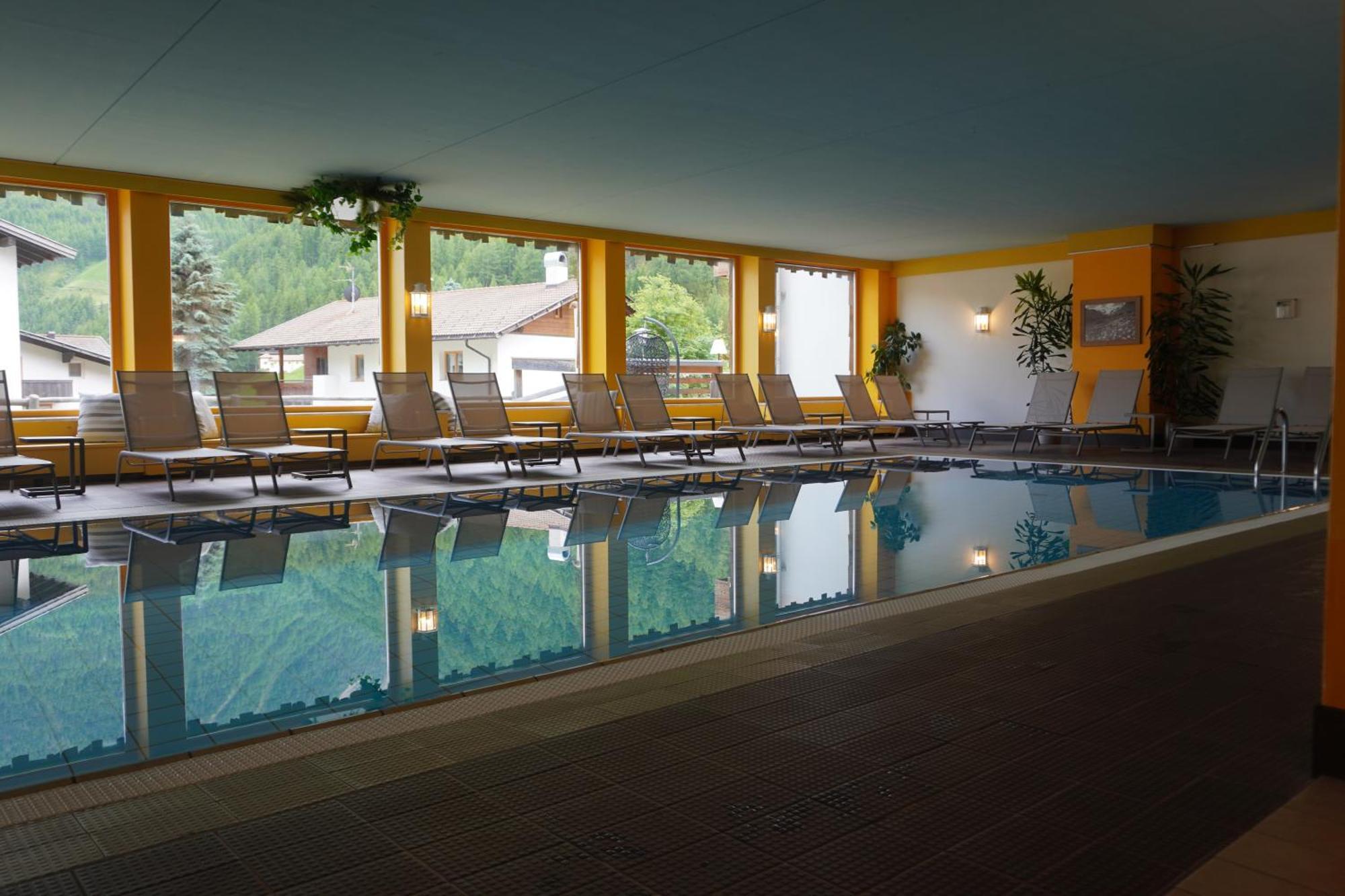 Smart Hotel Firn Мадонна Экстерьер фото