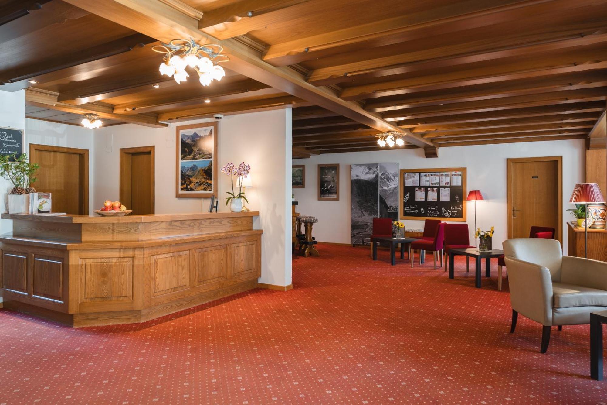 Smart Hotel Firn Мадонна Экстерьер фото